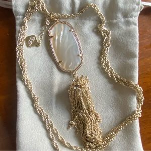 Kendra Scott pristine Rayne mother of pearl pendant necklace.